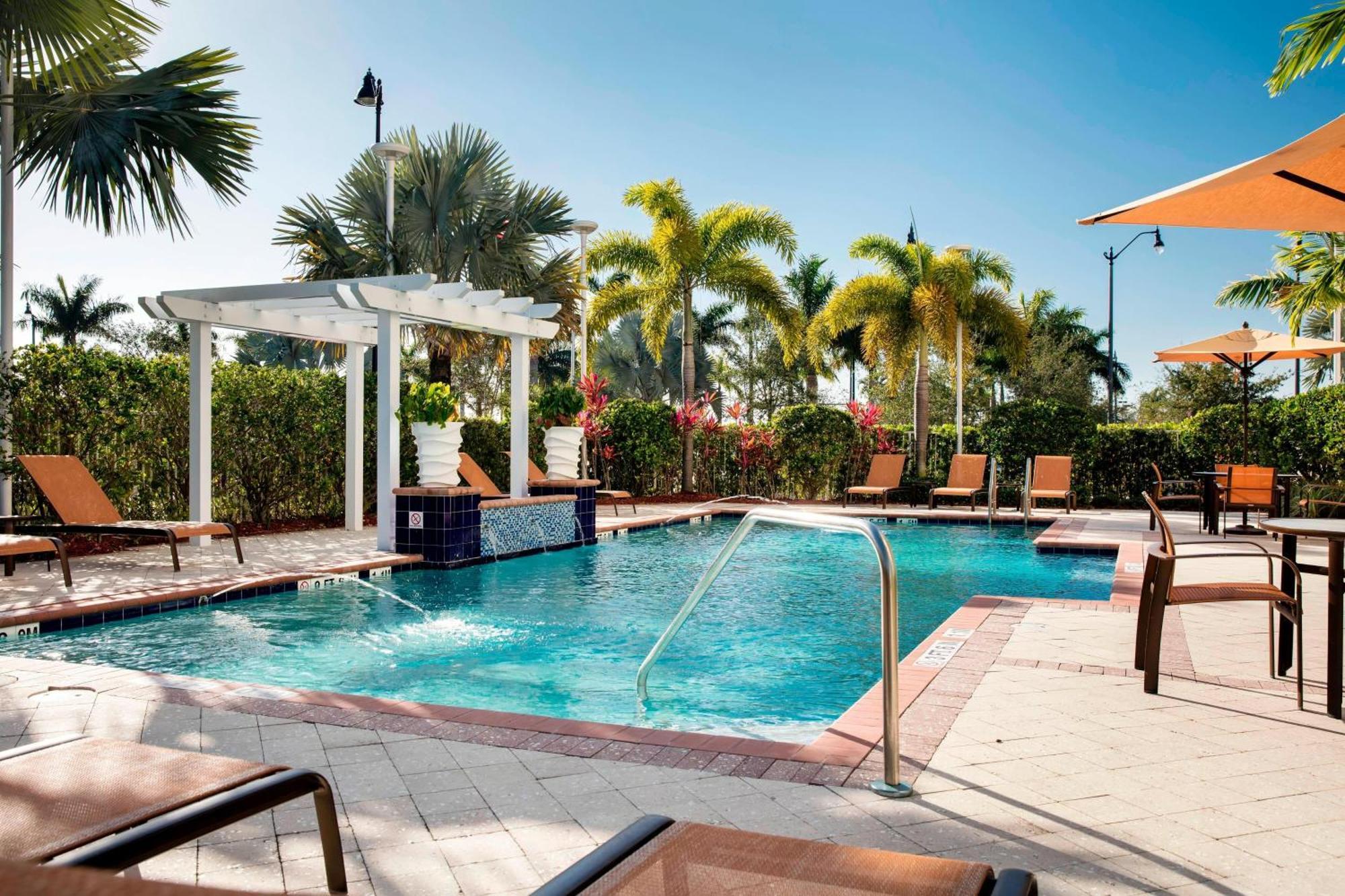 Courtyard By Marriott Miami Homestead Exterior foto
